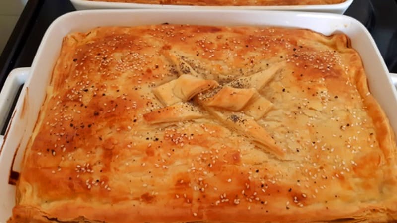 Roasted Chicken and Mushroom Pie