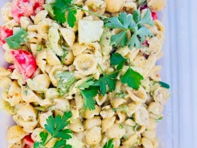 Basil pesto pasta salad